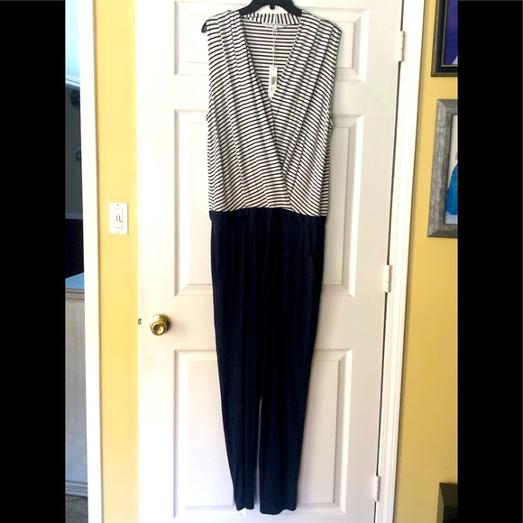 NWT Trina Turk Giselle Striped Surplus Jumpsuit - Picture 2 of 12